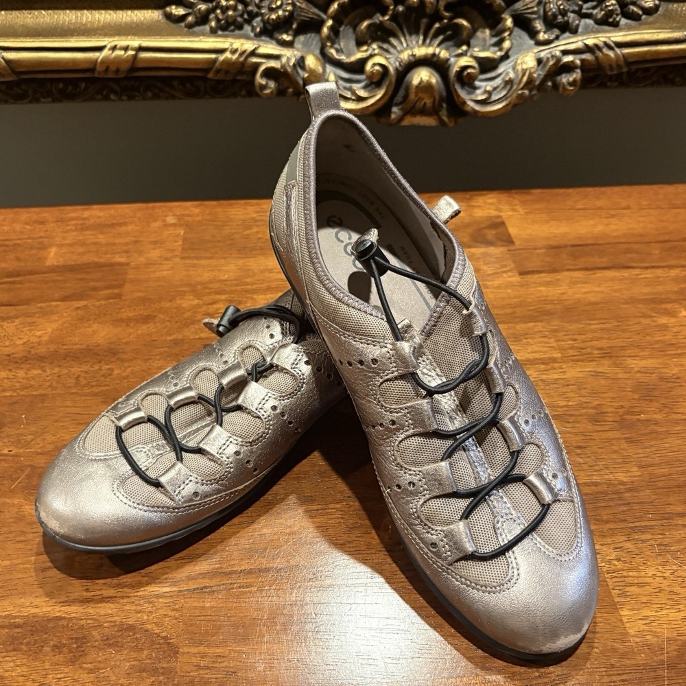 ECCO Vibration II  Women's Bronze Comfort Sneakers Leather Slip-On Size 9  (40) - Picture 2 of 15